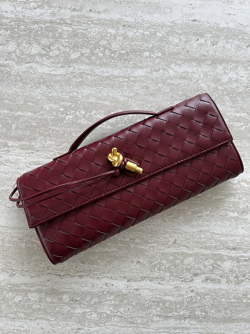 Detachable crossbody strap adjustment detail