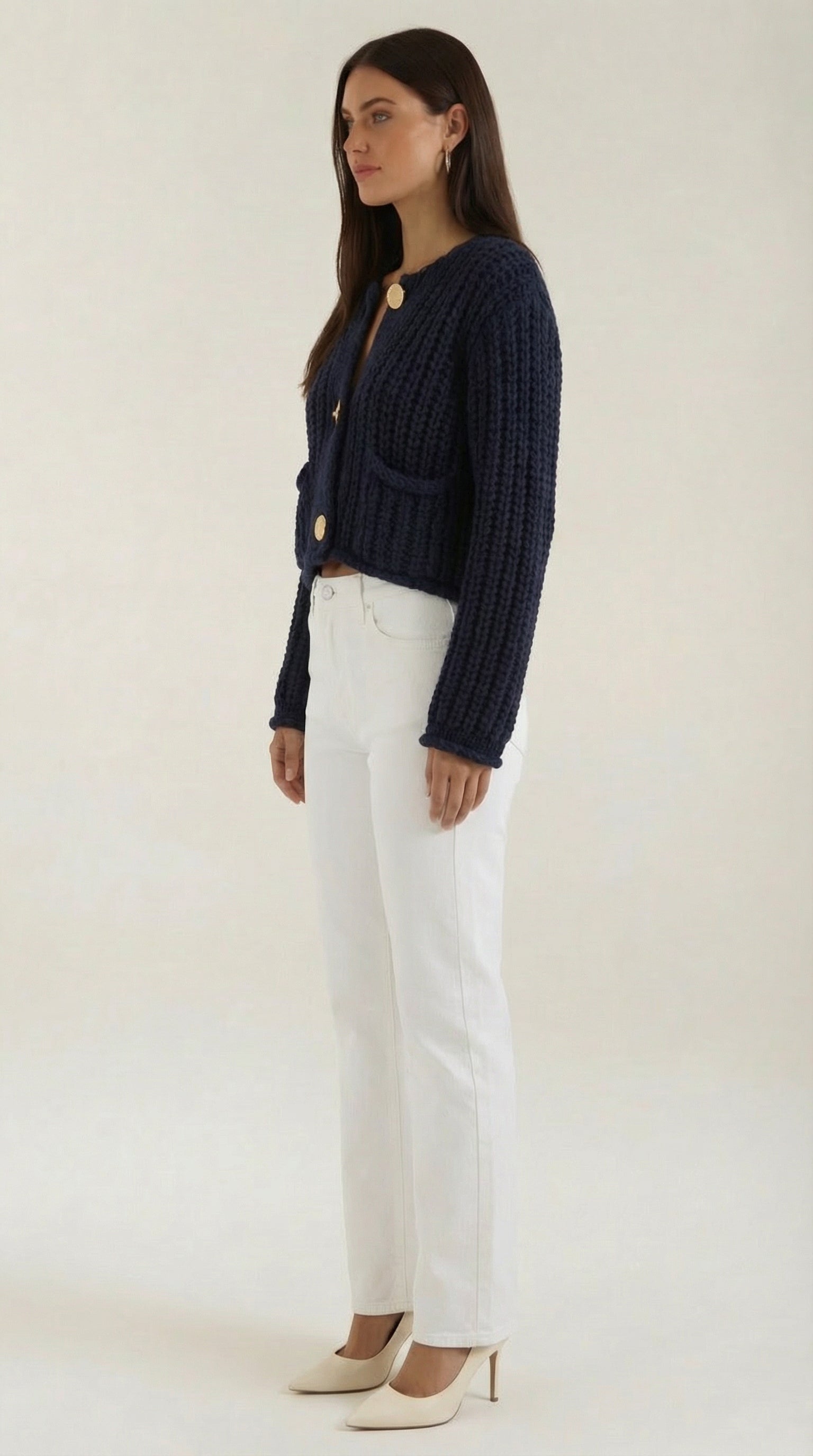 Gilet court côtelé boutons dorés pour femme