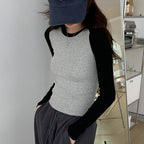 Robe courte moulante côtelée à boutons pour femme – vue 3