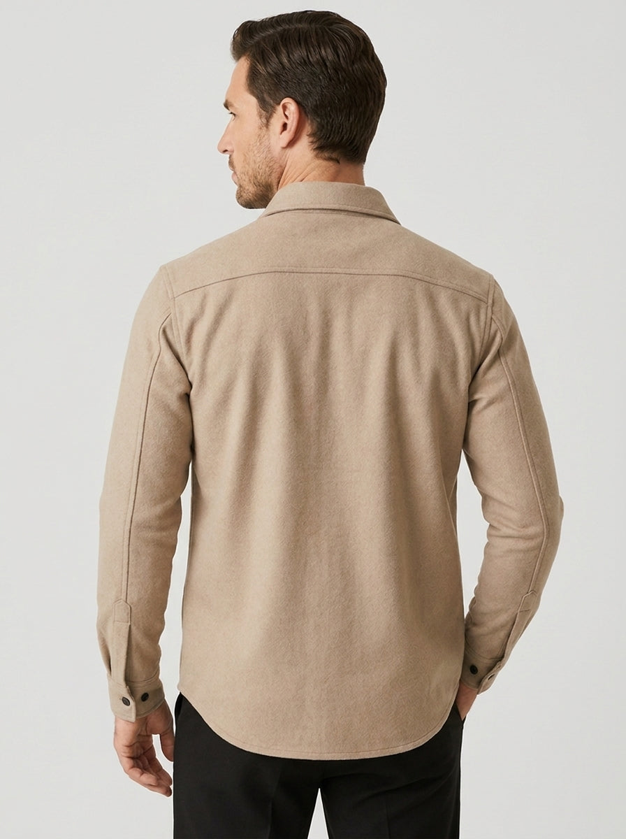Surchemise à col classique et poches poitrine pour homme