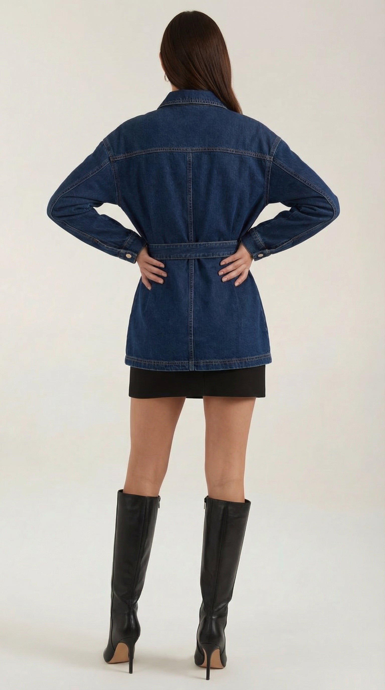 Veste en jean ceinturée avec poches pour femme – vue 3