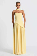 Side profile of halter neck and upper bodice