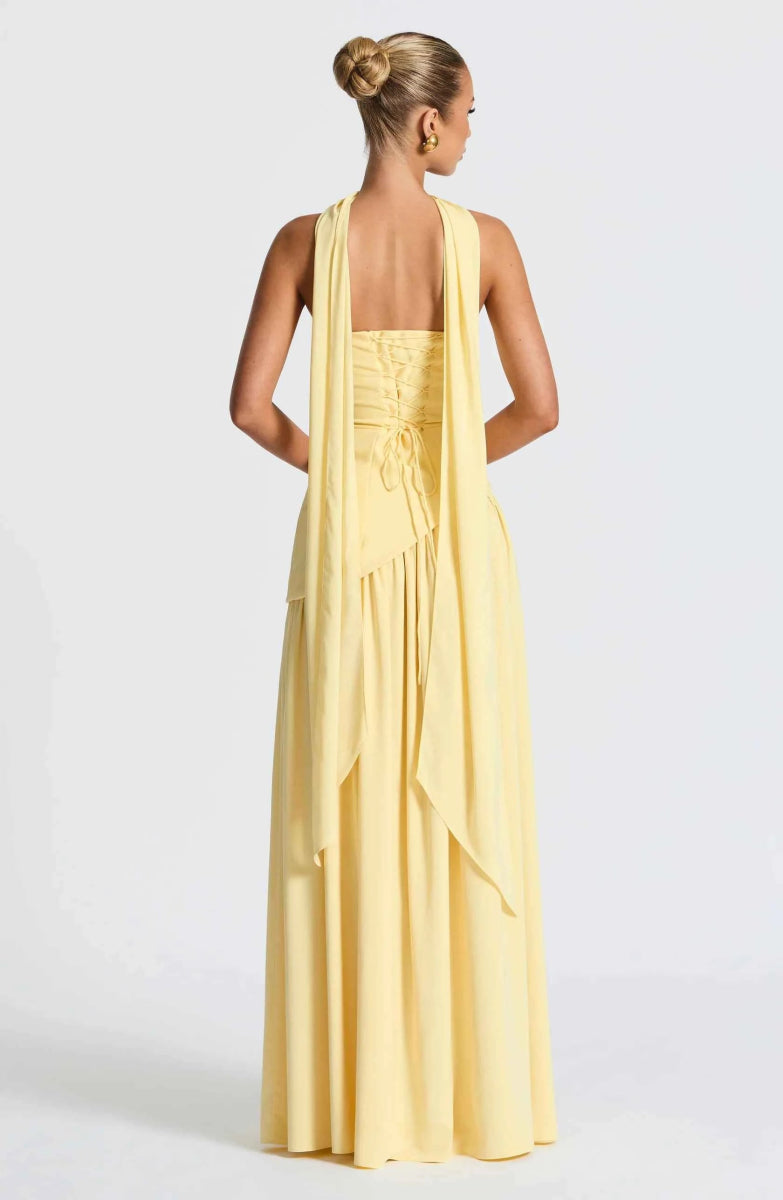 Detail of halter strap and shoulder attachment