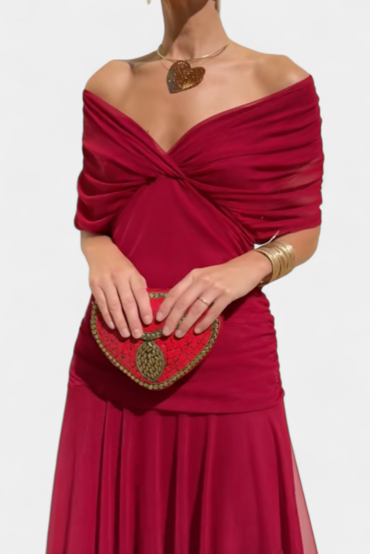 Detail of twisted fabric at shoulder and neckline